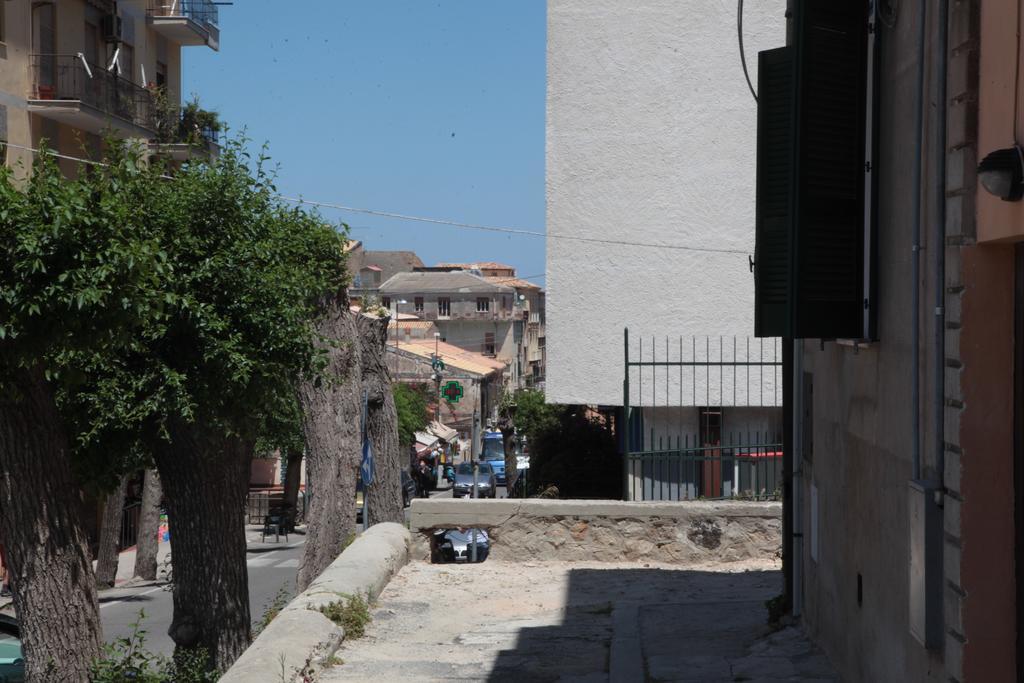 Casa Calieri Hotell Tropea Exteriör bild
